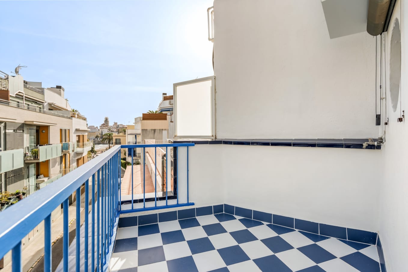 27. Terraza