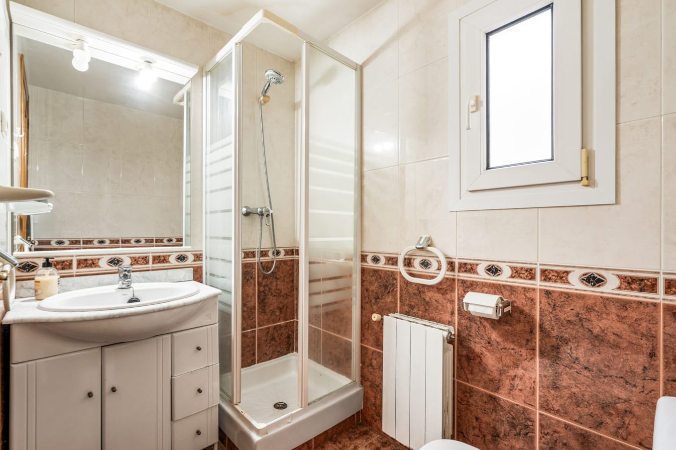16. Baño abajo