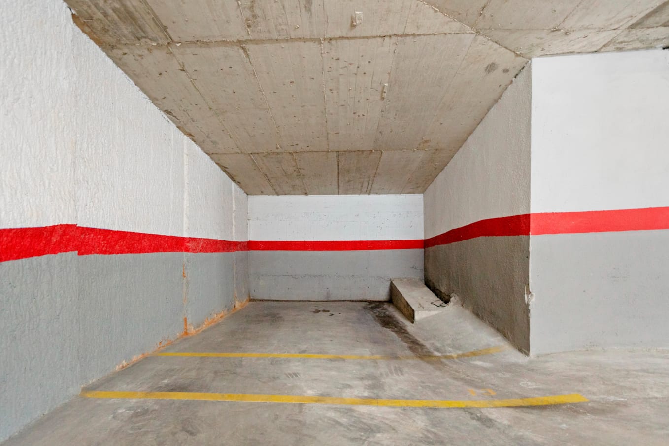 32. Parking moto