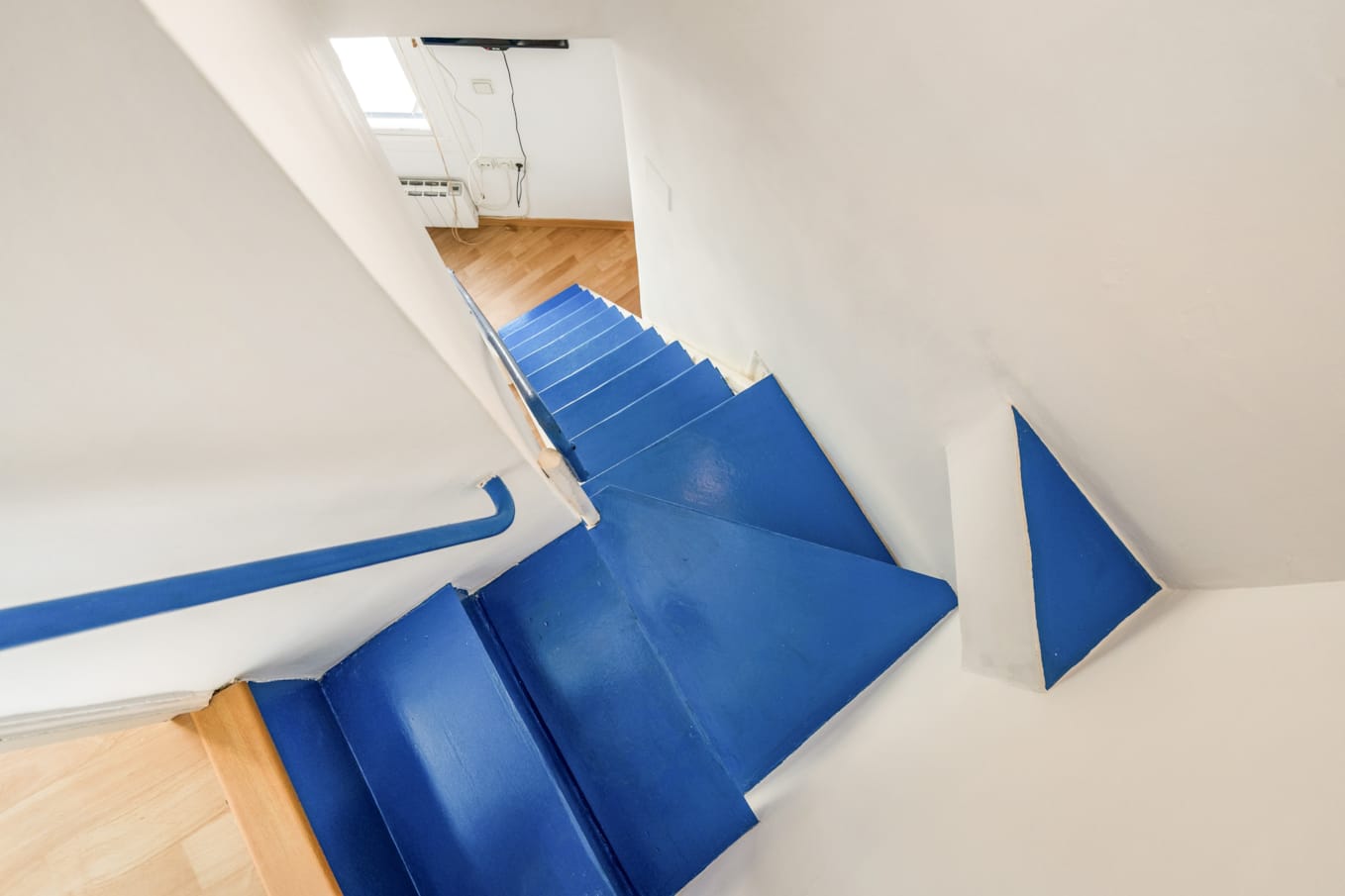 20. Escalera